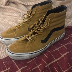 Vans Men's High-Top Sneakers - Mustard and Black